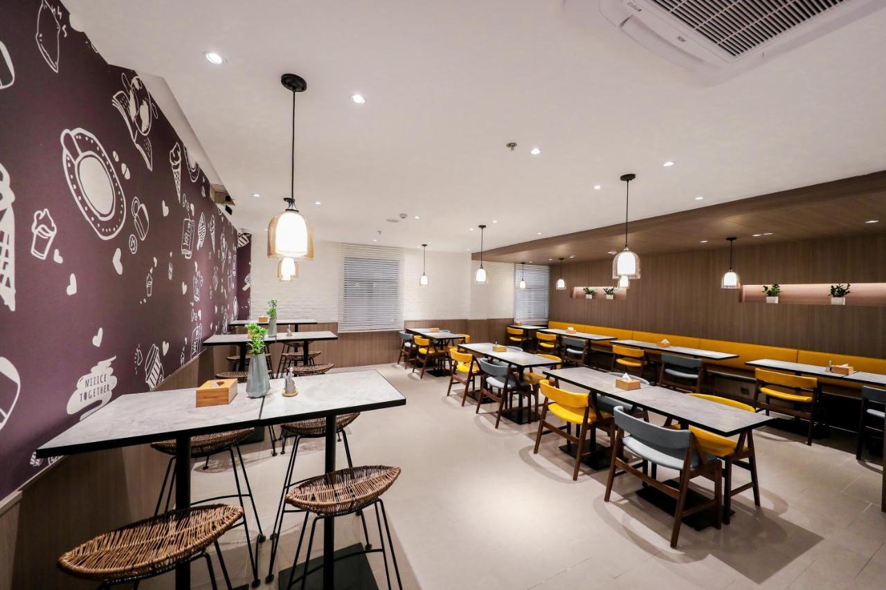 Hanting Premium Hotel Shanghai Hongqiao West Zhongshan Road Exteriör bild